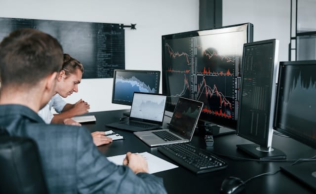 How Swaps Can Create “3×” Returns (and Why Interest Matters)